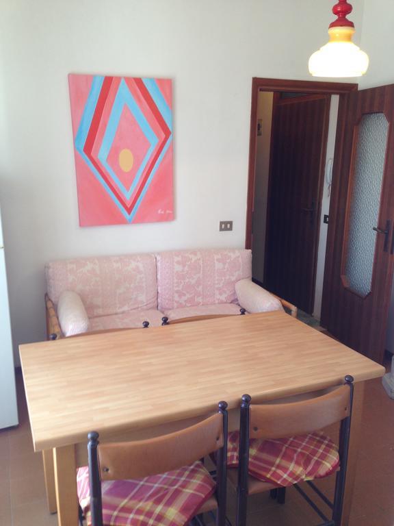 Residence Gallo - Walterigato Apartments Per Solo Famiglie Lido di Jesolo Pokoj fotografie